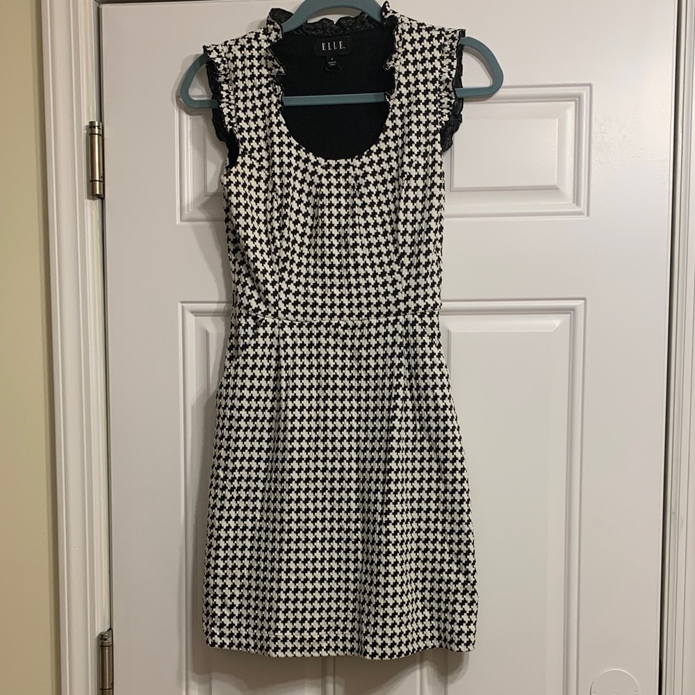 Elle Monochrome Houndstooth Mini Dress
